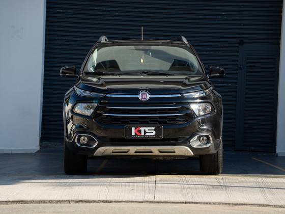 FIAT TORO 2.0 16V TURBO DIESEL FREEDOM 4WD MANUAL FIAT TORO 2.0 16V TURBO DIESEL FREEDOM 4WD MANUAL